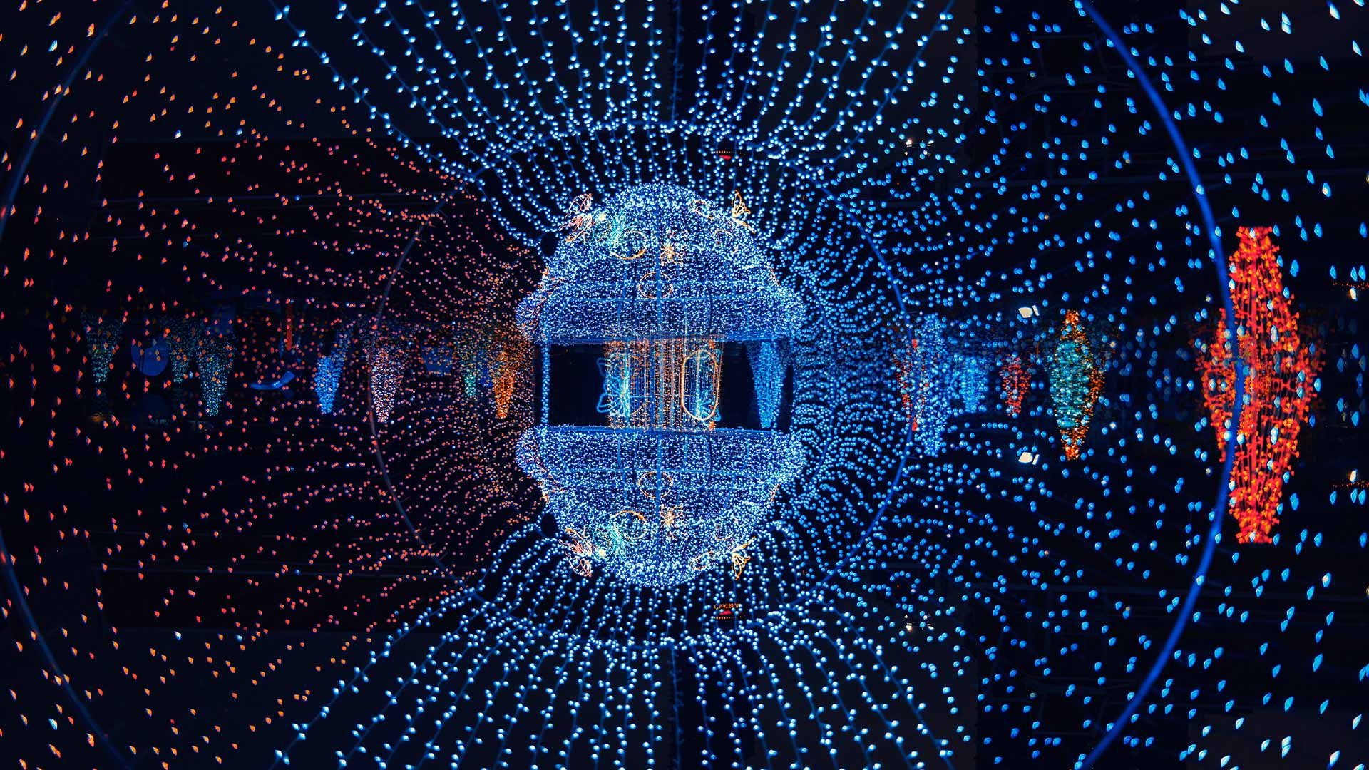 Theories Competing with the Big Bang: What Are the Alternatives?